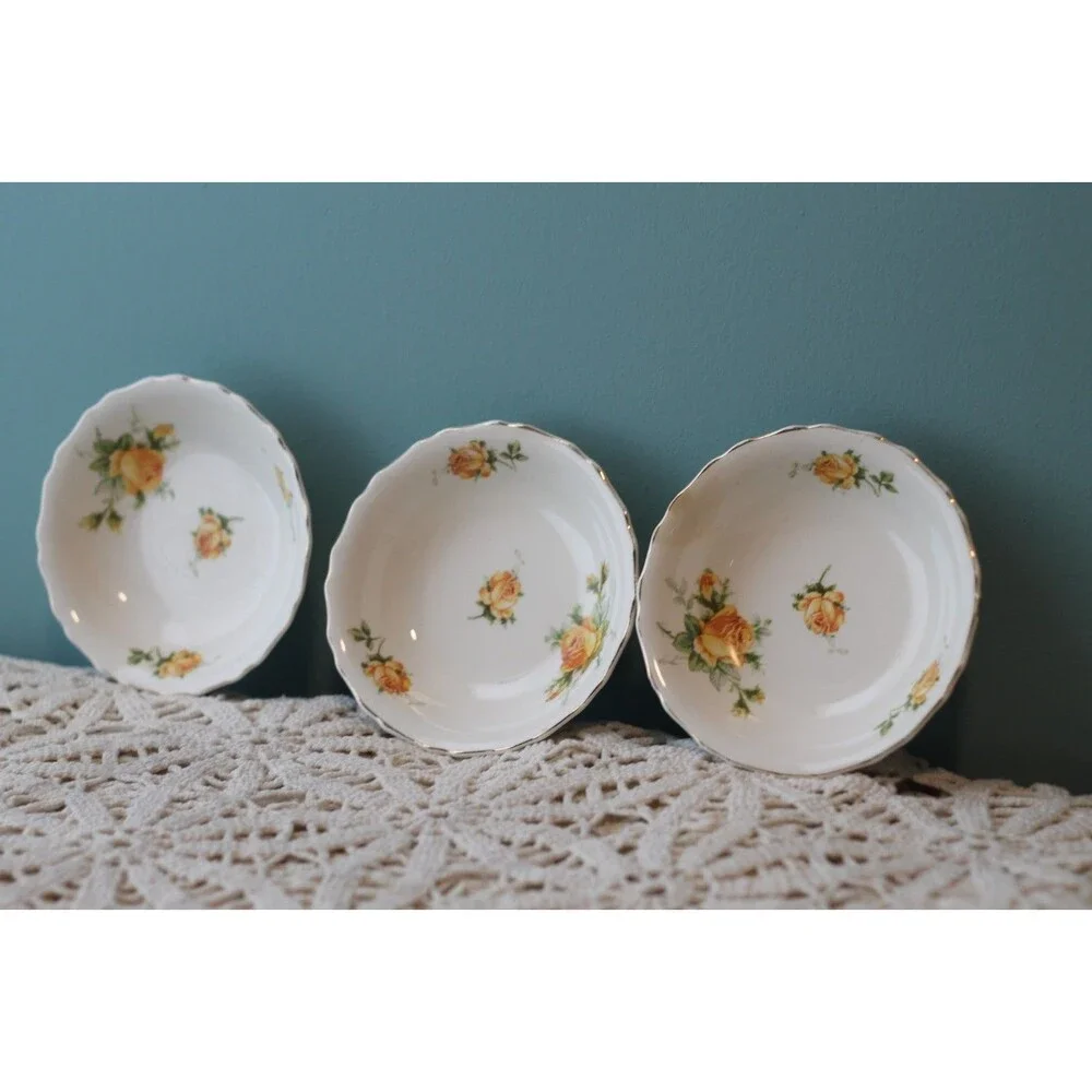 Canonsburg Yellow Rose Fruit/Dessert (Sauce) Bowl 5 1/4